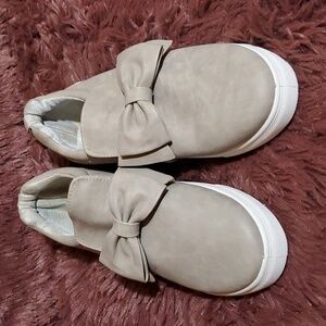 Olivia Miller Bow Tie Sneaker with Locks